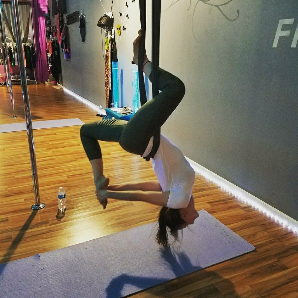 Meet your Posher, Lida